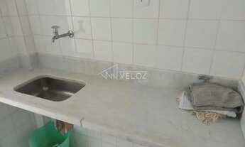 Imagem 2: Kitnet/Conjugado - / Residencial / Centro