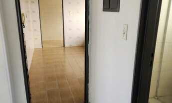 Imagem 6: Apto Edifício Telles, 2 dormitórios, 1 sala, 1 cozinha, 1 banheiro e lavanderia