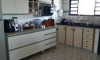 Imagem 7: Sobrado em Avenida dos Ipes - Centro - Tremembé/SP