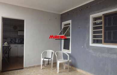 Imagem 4: Oportunidade Única: Sobrado + Casa Assobradada (Total 175m² de área construída