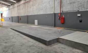 Imagem 2: Galpão/Depósito/Armazém para aluguel possui 1100 metros quadrados em Vila Bela - São Paulo