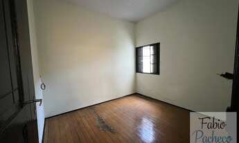 Imagem 3: Casa para Venda em Ribeirão Preto, Vila Tibério, 2 dormitórios, 1 banheiro, 2 vagas