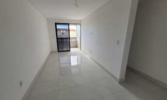 Imagem 4: Apartamento com 82 m2, 03 quartos sendo 01 suíte, varanda, todo no porcelanato no Altiplan