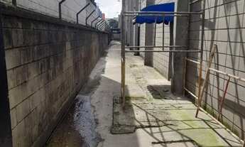 Imagem 2: Galpão/Depósito/Armazém para aluguel tem 2.200 metros quadrados