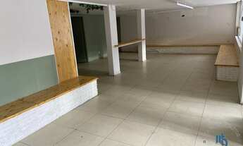 Imagem 6: Casa Comercial para Locação em Salvador, Pituba, 3 dormitórios, 2 banheiros, 4 vagas