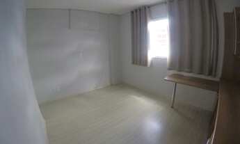 Imagem 5: Apto bem central com 02 quartos e garagem para 02 carros R$ 545.000,00