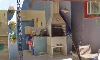 Imagem 3: Uma residencia com 2 dormitorios sendo 1 suite