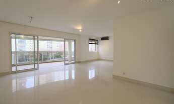 Imagem 2: Apartamento 3 suites e 3 vagas para locação