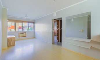 Imagem 2: Apartamento para venda possui 63 metros quadrados com 2 quartos em Santana - Porto Alegre