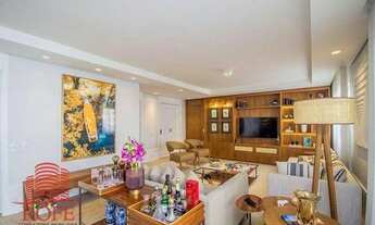 Imagem 3: APTO EM MOEMA, 4 SUÍTES, 3 VAGAS, LAZER E LOCALIZAÇÃO EXCELENTES