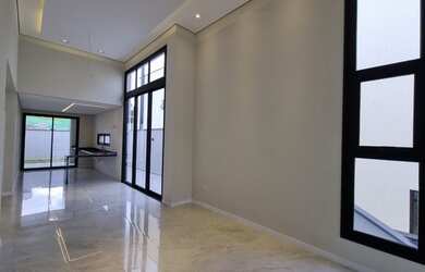 Imagem 2: Casa para Venda em Mogi das Cruzes/SP