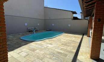 Imagem 3: Réveillon na praia com piscina