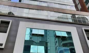 Imagem 2: Belissimo apartamento de 4 Dormitórios sendo 2 Suítes + 2 Demi-Suíte no coração da Meia Pr