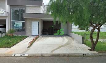 Imagem 2: Casa térrea c/ 3 suítes, 1 máster, e área gourmet com churrasqueira, 158m² construídos à v