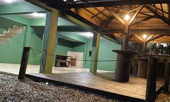 Imagem 6: Casa Sobrado Com Localização Privilegiada Para Locação Temporada 1 Minuto da Praia