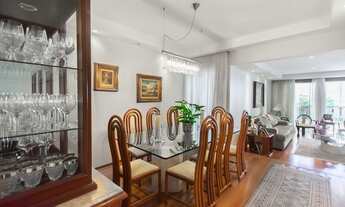 Imagem 4: Apartamento à venda no miolo do Cambuí em Campinas, amplo, 4 suítes , 3 vagas de garagens