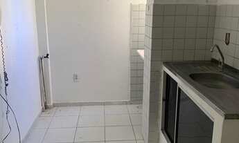 Imagem 4: Apartamento com 2 quartos, portaria 24 horas, salão de festa, quadra, playground, biciclet