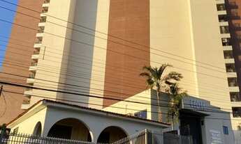 Imagem 2: Ampla Casa Comercial para locação na Av. das Flores com Espço para Estacionamento