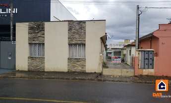 Imagem 2: Casa à venda em Centro