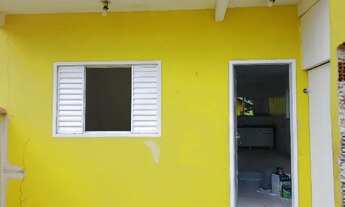 Imagem 5: Casinha amarela Casa com 2 dormitórios