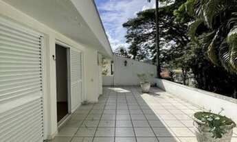 Imagem 3: Casa de condomínio para aluguel tem 309 metros quadrados com 3 quartos