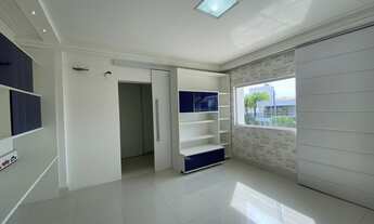 Imagem 3: Casa no condomínio Água Viva com 4 dormitórios #piscina