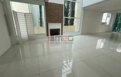 Imagem 5: Sobrado cond. Fechado