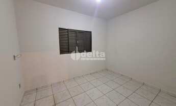 Imagem 3: Casa para aluguel, 3 quartos, 1 suíte, 2 vagas, Santa Luzia - Uberlândia/MG