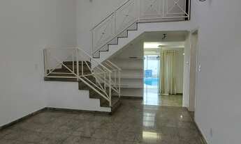 Imagem 2: Sobrado para locação, Granja Olga , completo em armários, 3 suítes, piscina, espaço gour