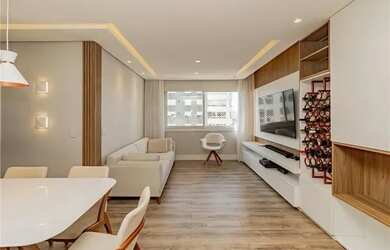 Imagem 2: Apartamento com 3 Dormitorio(s) localizado(a) no bairro São Sebastião em Porto Alegre