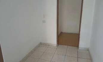 Imagem 7: Casa 1 quarto espacoso com facil acesso a comercios e transporte publico