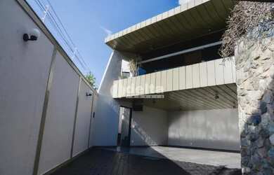 Imagem 3: Casa para aluguel, 4 quartos, 2 suítes, 4 vagas, Tabajaras - Uberlândia/MG