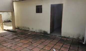 Imagem 4: Casa no Conj Ponta Negra excelente localização