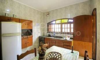 Imagem 7: CASA à venda com piscina e 3 quartos em Peruíbe, no bairro Nova Peruíbe