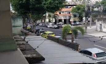 Imagem 2: BENFICA - Amplo apartamento com 3 quartos