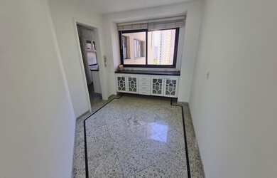 Imagem 7: Apartamento para aluguel e venda com 160 metros quadrados com 4 quartos