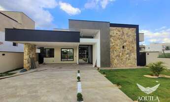 Imagem: CASA COM PISCINA NO CONDOMÍNIO VILLA VERONA