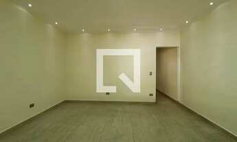 Imagem 2: Casa para Aluguel - Vila Luzita, 3 Quartos, 181 m2