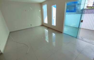 Imagem 2: Linda casa no Novo Cavaleiro c/ 3qts, send 1 suíte, 2brs, 2vgs, sacad, vrnd, cistern, blnd