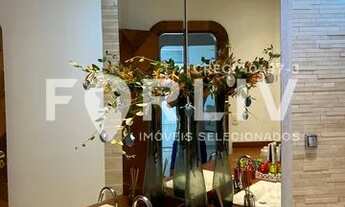 Imagem 6: Residencial Um - Excelente Casa com 430 m² com 4 Suítes, 4 Vagas, Piscina, Churrasqueira e