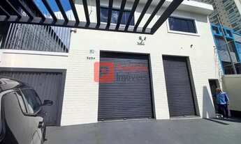 Imagem: Prédio à venda, 372 m² de área construída