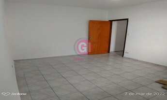 Imagem 5: Sobrado com Edícula e 3 dormitórios no Bairro Vila Aprazível, Jacareí - SP