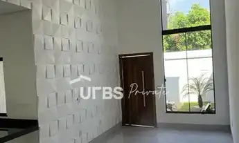 Imagem: CASA LINDA COM PISCINA DE 3 QUARTOS SENDO