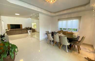 Imagem 2: Casa de condomínio para aluguel com 307 metros quadrados com 3 quartos