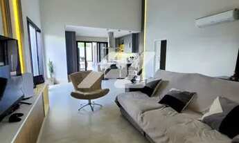 Imagem 5: Casa de condomínio térrea para venda tem 236 metros quadrados com 3 quartos