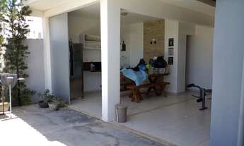 Imagem 2: Casa de condomínio térrea para aluguel tem 400 metros quadrados com 4 quartos