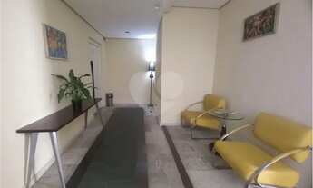 Imagem 3: São Paulo - Apartamento Padrão - PINHEIROS