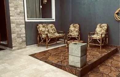 Imagem 2: SAIA DO ALUGUEL !! ESSA BELA CASA NO PINHEIRINHO