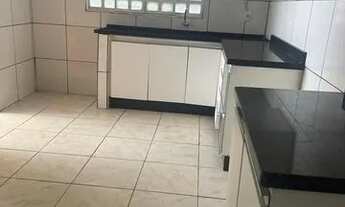 Imagem 4: Térrea para venda com 300 metros quadrados com 3 quartos