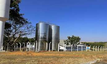 Imagem: 0 - Pavilhão - Zona Rural